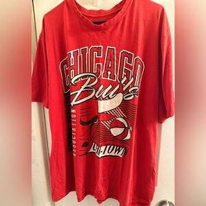 Chicago Bulls Red Graphic T-Shirt size XL